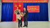 Chủ tịch tỉnh Trương Hải Long trao huy hiệu 80 năm tuổi Đảng cho đả...